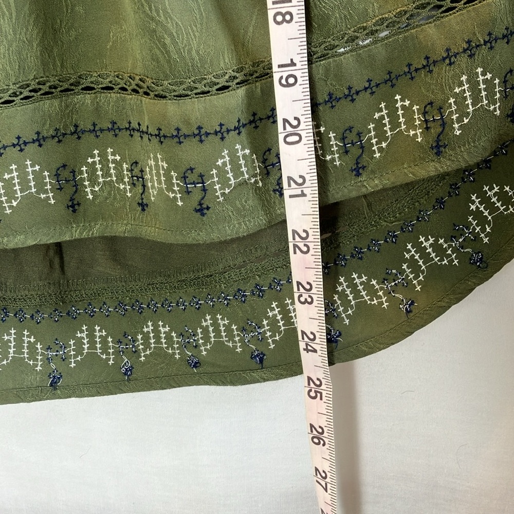 Knox Rose Embroidered boho Olive Green Women's Top - Picture 8 of 12